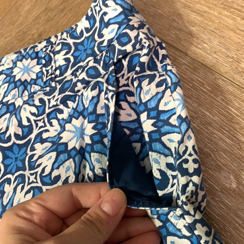 J.McLaughlin Patterned Shorts - image 8